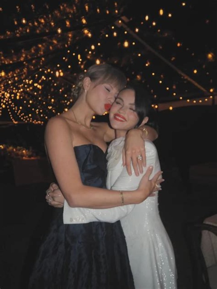 Selena Gomez’s BFF Taylor Swift Helps Her Celebrate 30th Birthday: Cute Photos