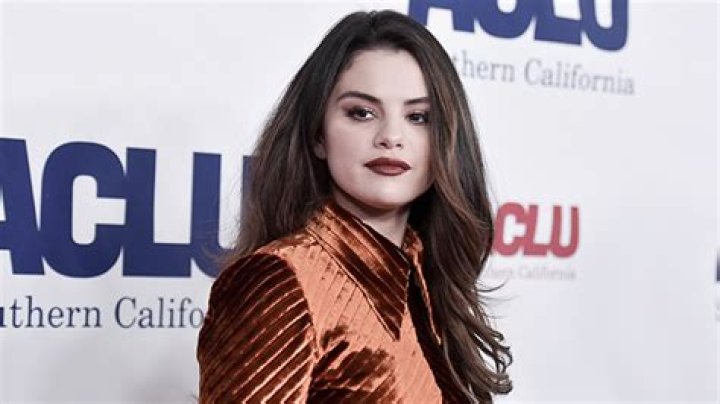 Selena Gomez: The Truth About Her IV Tube On IG Live After Fans Feared For Her Health