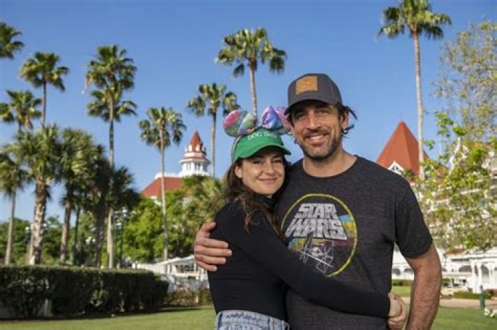 Shailene Woodley & Aaron Rodgers Cuddle At Disney World In New Pic From Romantic Vacation