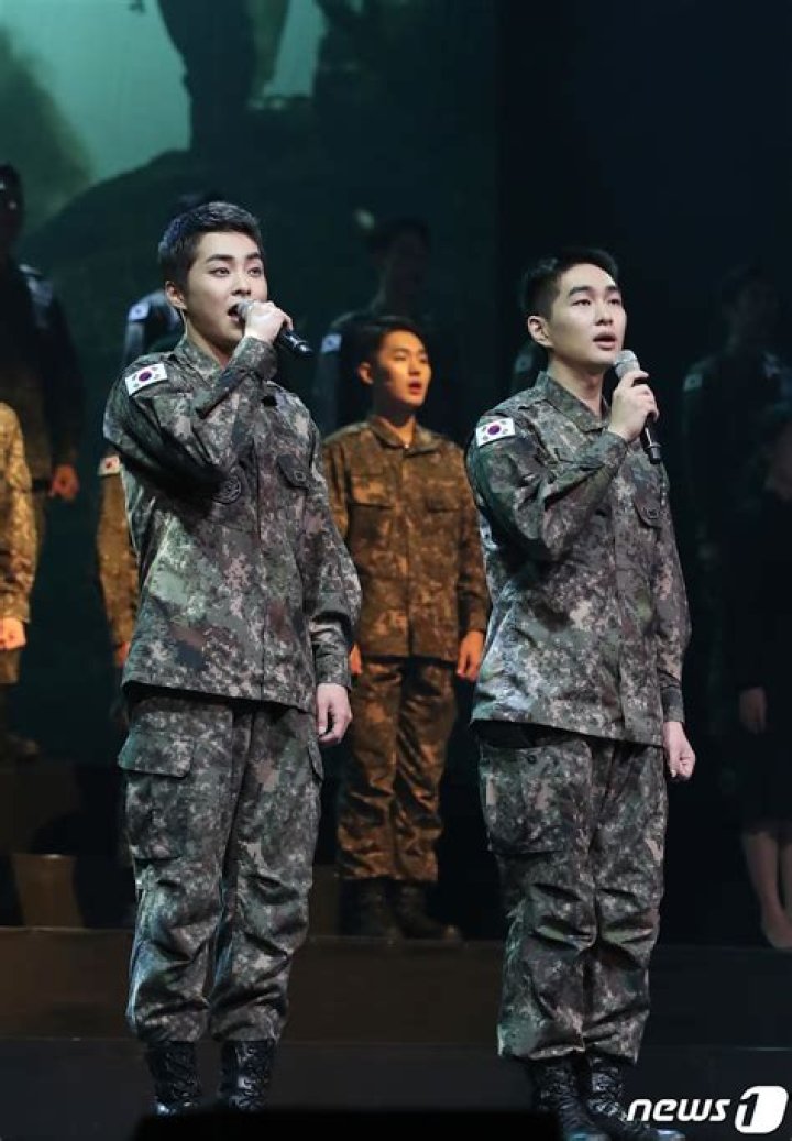 K-Pop Singer Lee Jinki — AKA Onew — Joins The Army: Fans Send Him Love Ahead Of Enlistment