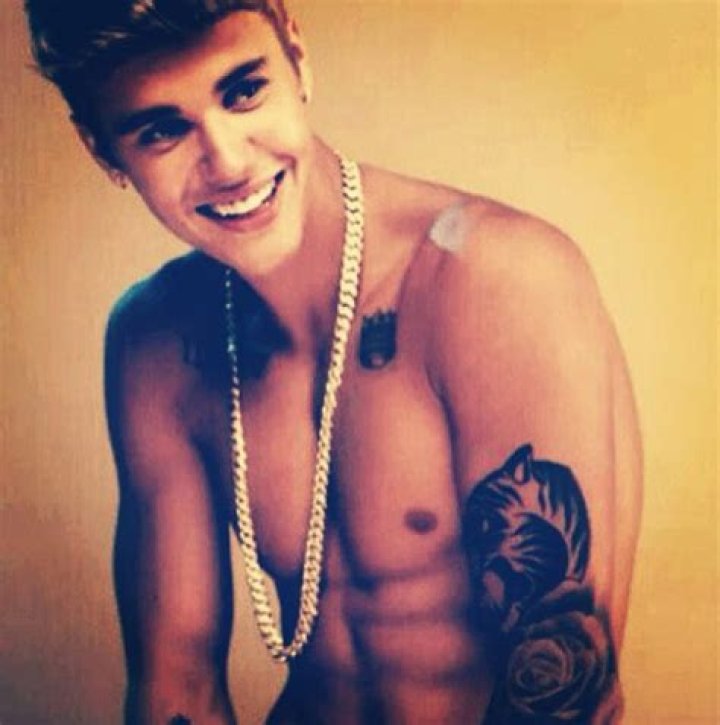 Justin Bieber, Harry Styles & More: Who Has The Sexiest Abs? Final Vote