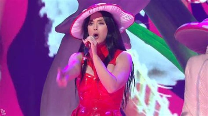 Katy Perry Rocks Tight Red Latex Bodysuit For Colorful ‘SNL’ Performance — Watch