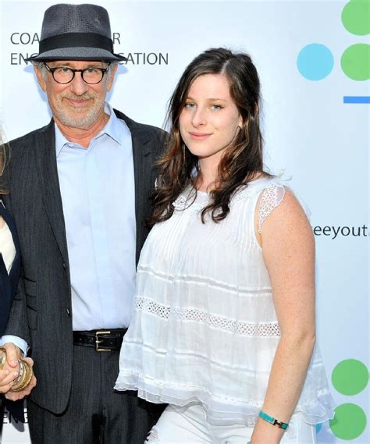 Steven’s Daughter Set To Marry Harry McNally – Hollywood Life