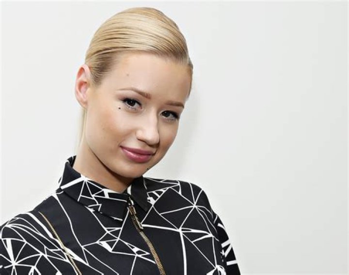 Iggy Azalea Fires Back After T.I. Cuts Ties With Her: First I’ve Heard Of An ‘Issue’