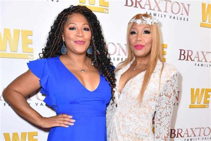 Tamar Braxton’s Sister Traci Asks For ‘Prayers’ After Reports Tamar’s Been Hospitalized