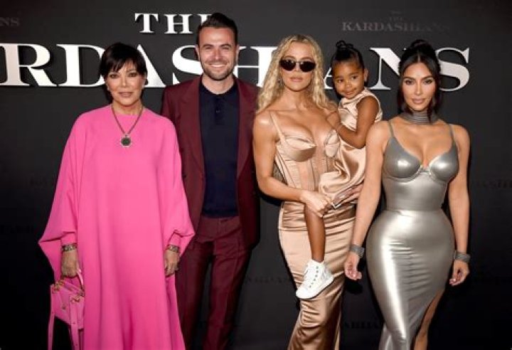 ‘The Kardashians’ Premiere: Photos Of Kim Kardashian, Pete Davidson & More