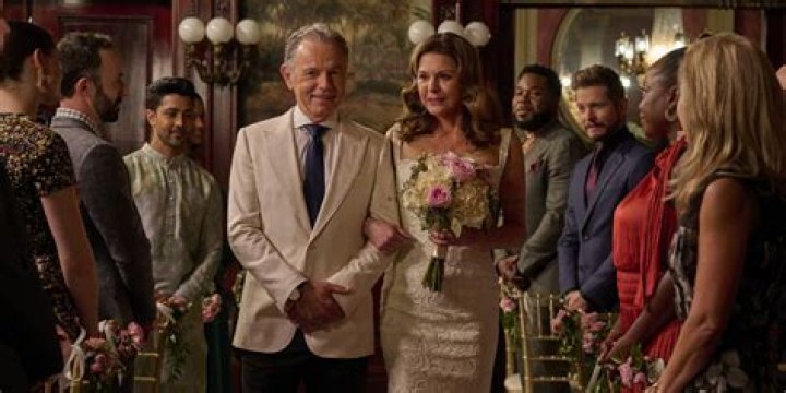 ‘The Resident’ EP Talks Possible Conrad & Billie Romance & More – Hollywood Life