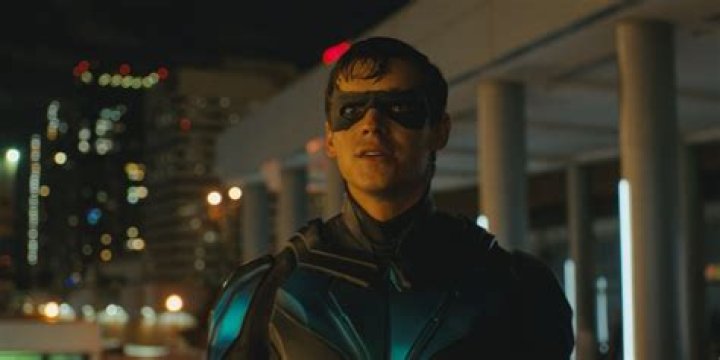 ‘Titans’ Star Brenton Thwaites: Robin Will Be Finding ‘His Own Identity’ After ‘Brutal’ Past With Batman
