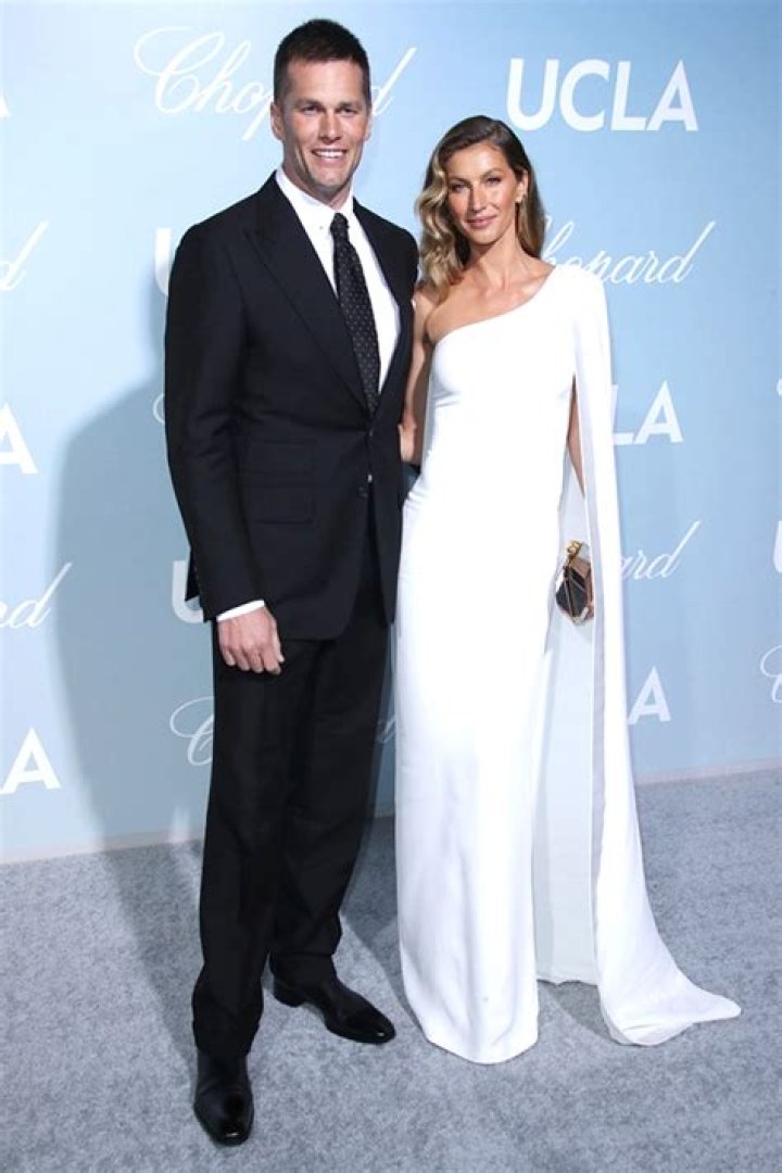 Tom Brady & Gisele Bündchen Have Both Hired Divorce Lawyers After Growing Divide – New Report