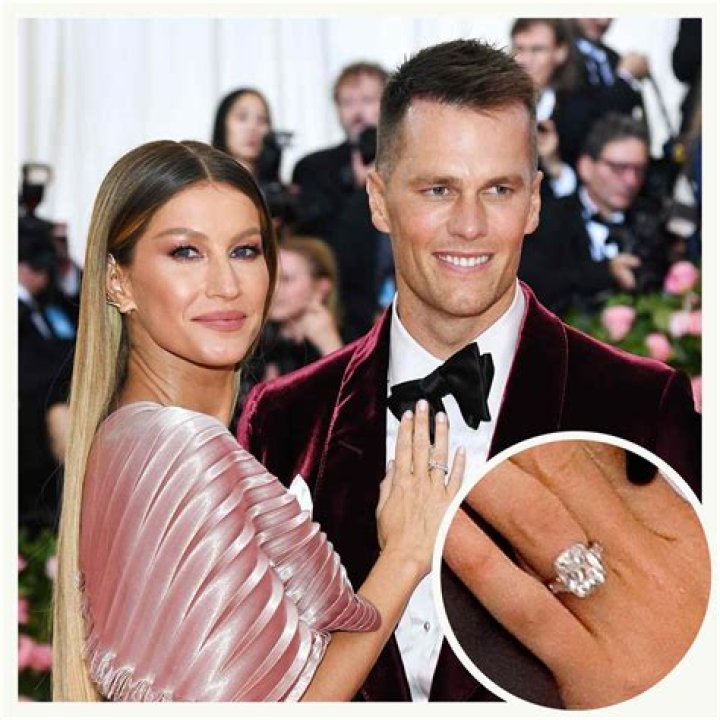 Tom Brady Not Wearing Ring In Commercial Amid Gisele Bundchen Split – Hollywood Life