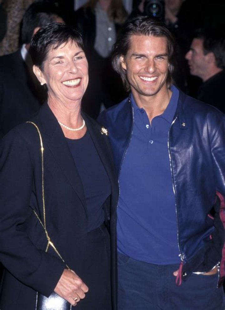 Tom Cruise & His Mom — PICS