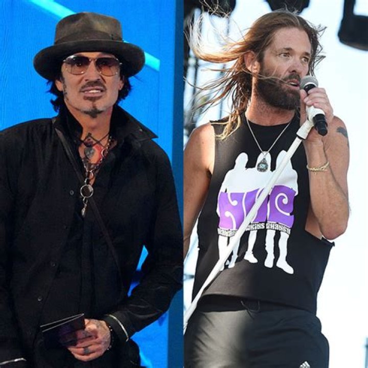 Tommy Lee Reveals He Spoke To Taylor Hawkins Hours Before His Death: ‘Words’ Are ‘Difficult’