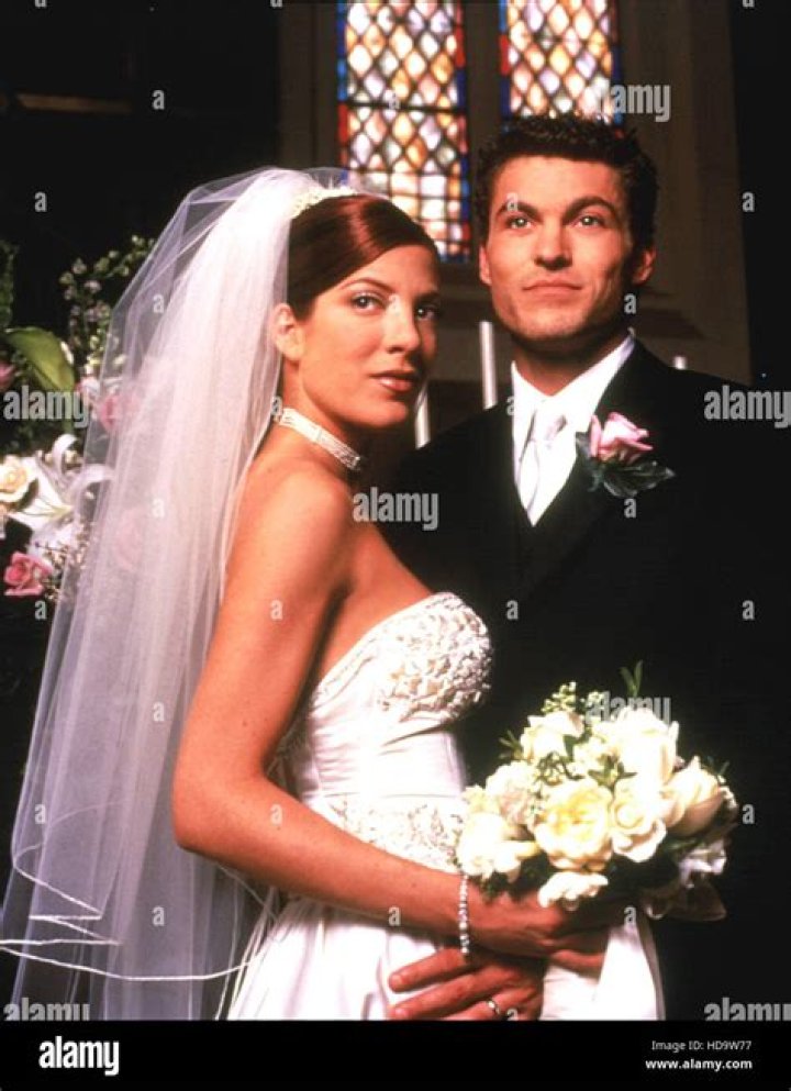 Tori Spelling Supports Co-Star Brian Austin Green Amid Megan Fox Drama – Hollywood Life