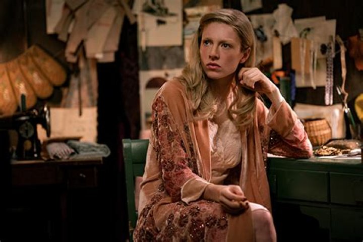 What Happens to Lucy Gray at the End of ‘Ballad of Songbirds & Snakes’ – Hollywood Life