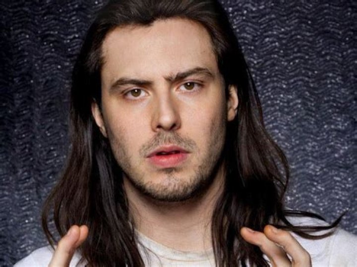 Who Is Andrew W.K.? 5 Facts About Rocker Engaged to Kat Dennings – Hollywood Life