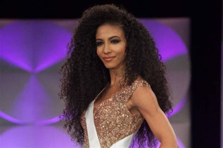 Facts About Miss USA 2019 Winner Dead At 30 – Hollywood Life