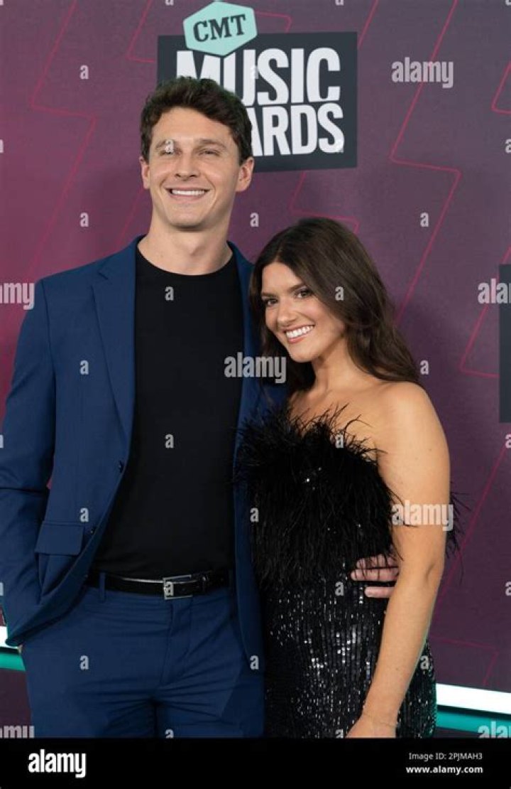 Who Is Connor Saeli? 5 Things About ‘Bachelorette’ Contestant – Hollywood Life