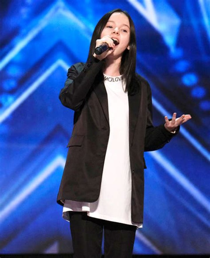 Who Is Daneliya Tuleshova? — About The Singer On ‘AGT’ Season 15 – Hollywood Life