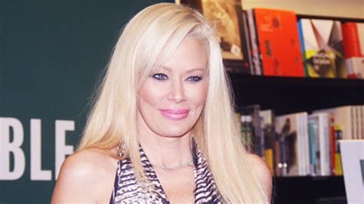 Who Is Jessi Lawless? Meet Jenna Jameson’s Wife – Hollywood Life