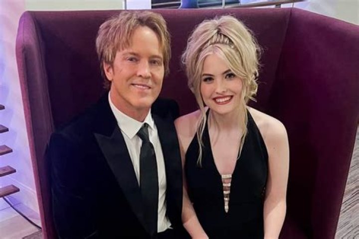 More About Anna Nicole Smith’s Ex – Hollywood Life