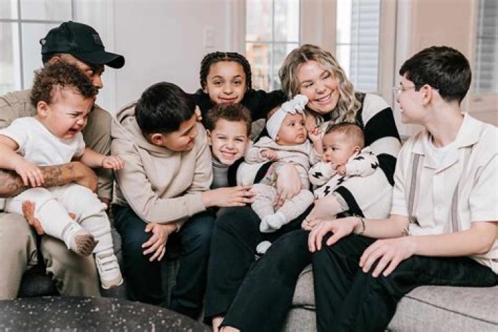 Why Chris Lopez Isn’t On ‘Teen Mom’ — Details On His Absence – Hollywood Life