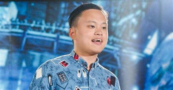 William Hung Celebrity Profile – Hollywood Life