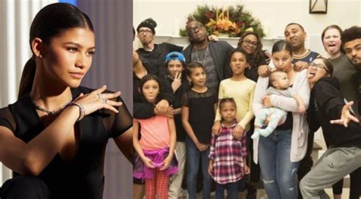 Meet Her 5 Brothers & Sisters – Hollywood Life