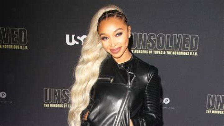 Zonnique Pullins Hints Her Baby Looks Like Heiress Harris In Throwback Pic – Hollywood Life